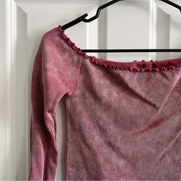 Aeropostale Pink Ribbed Off Shoulder Crop Top - Picture 3 of 6